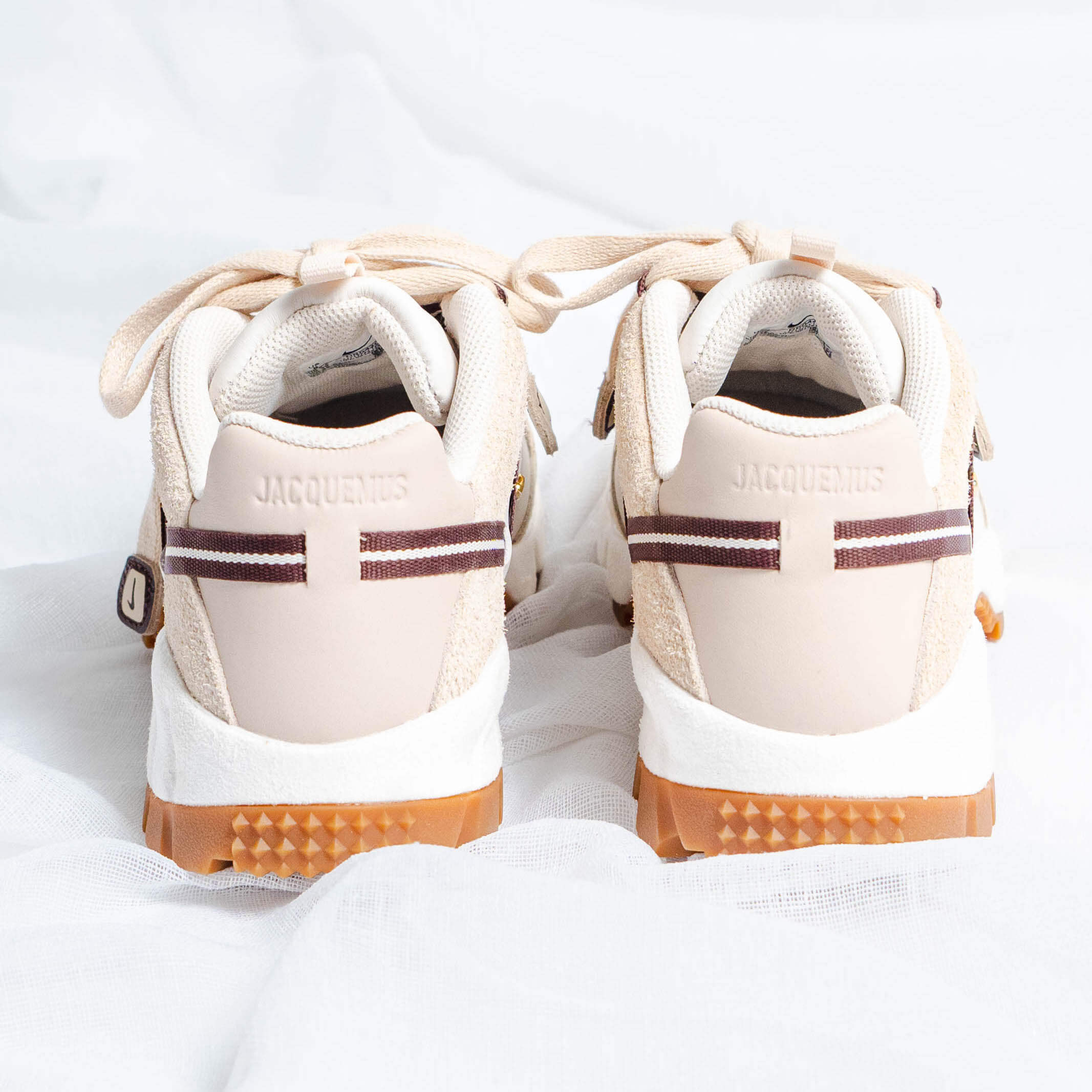 Nike Air Humara LX Jacquemus Beige - 48h Delivery