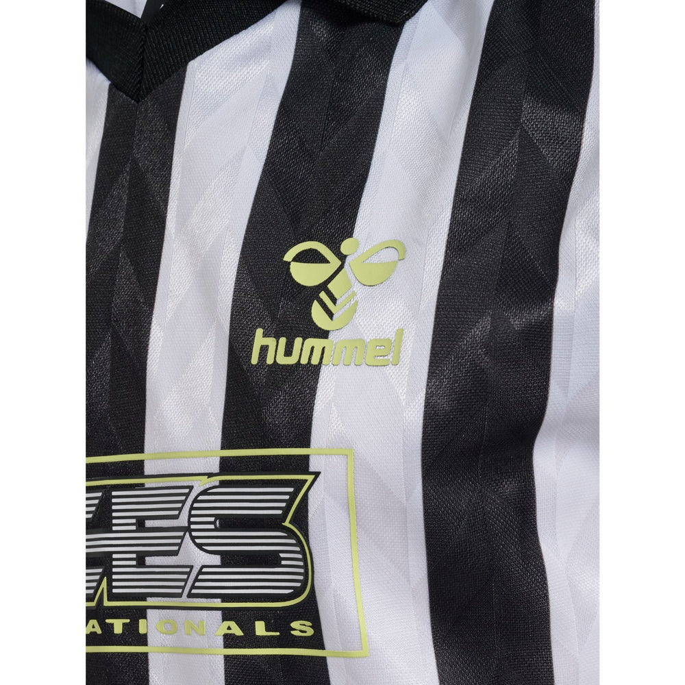 Køb Hummel Black Vigo Football T-shirt S/S