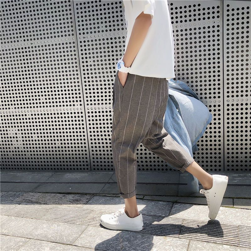 Bay Go Mall - Cropped, gebloemde, slim-fit broek