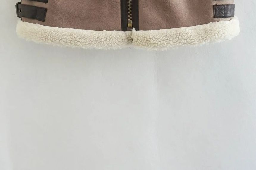 Avauntgardo - Vest met rits en contrasterende imitatiebont