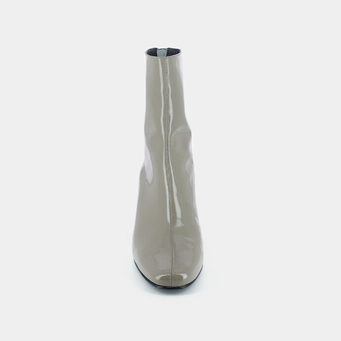 Bottines à talon  en cuir vernis gris