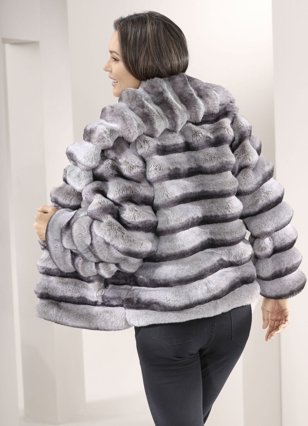 Jacke aus Kunstpelz