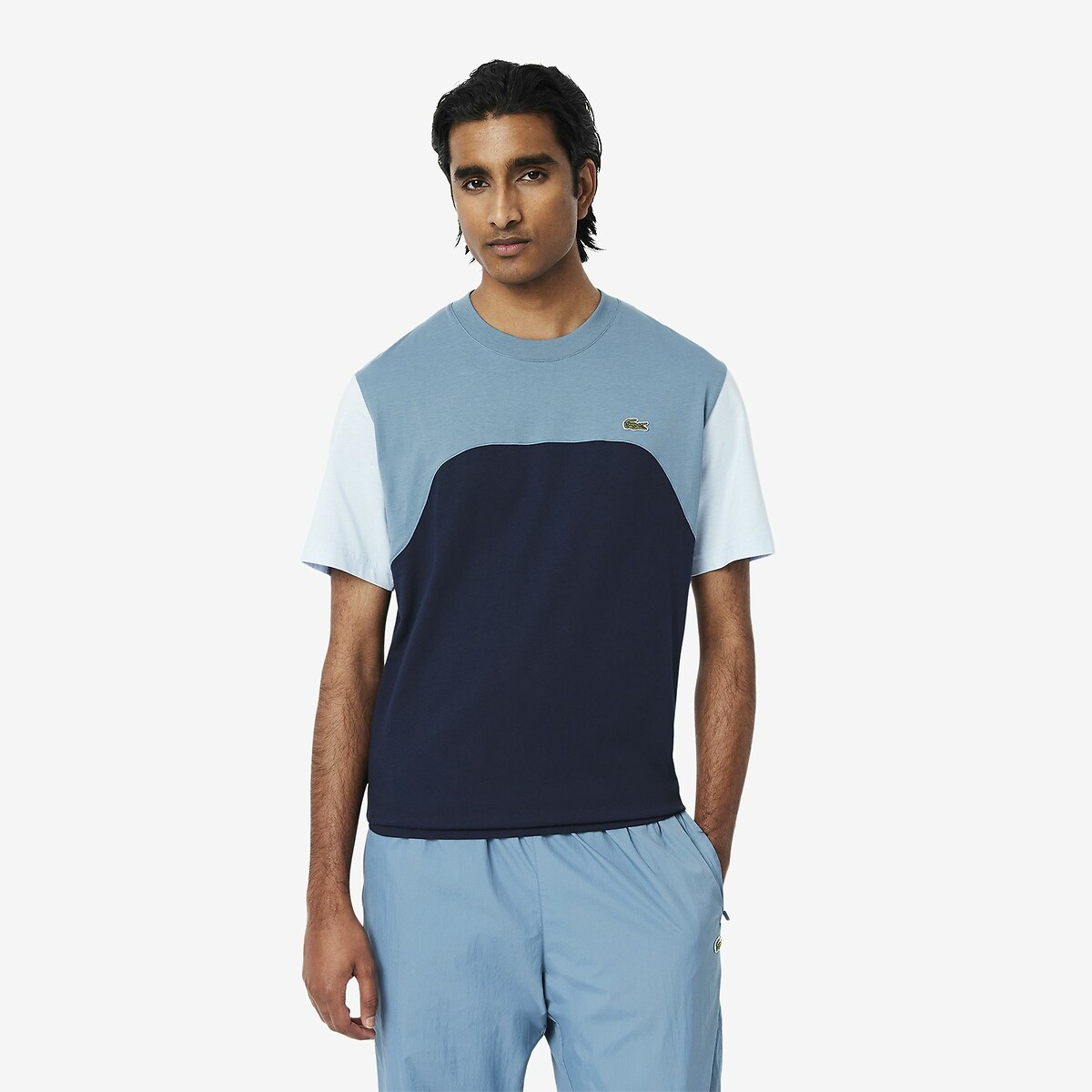 LACOSTE<br>Camiseta de manga curta em algodão com blocos de cor