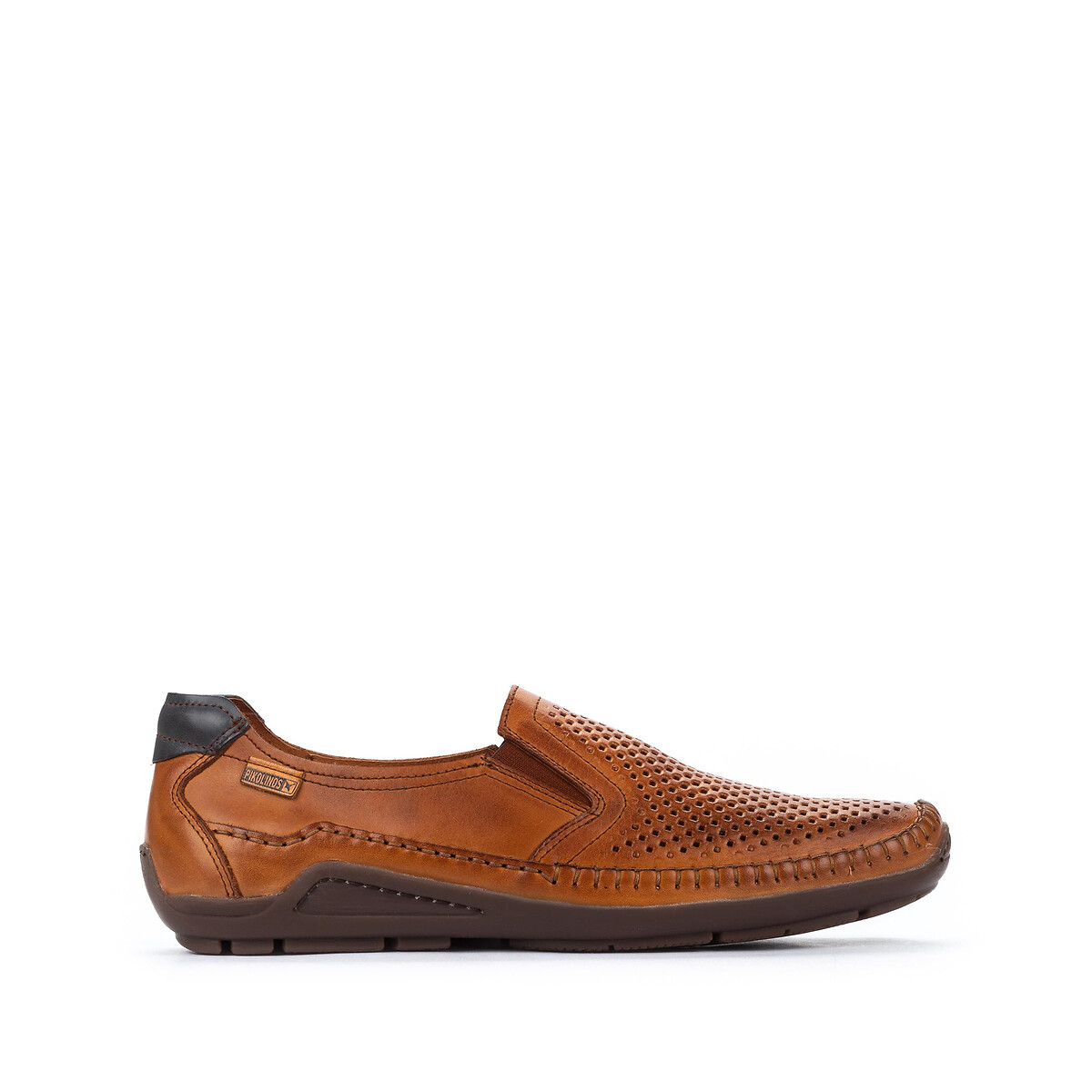 PIKOLINOS<br>Mocassins de enfiar em pele dos Açores com detalhes vazados