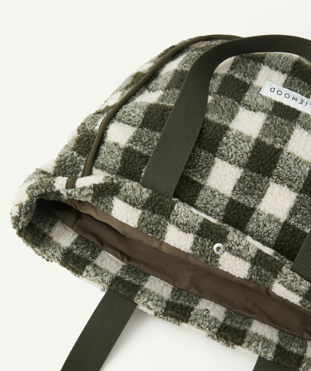 LIEWOODTOTEBAG EN SHERPA IMPRIMÉ À CARREAUX ET FIBRES RECYCLÉES
