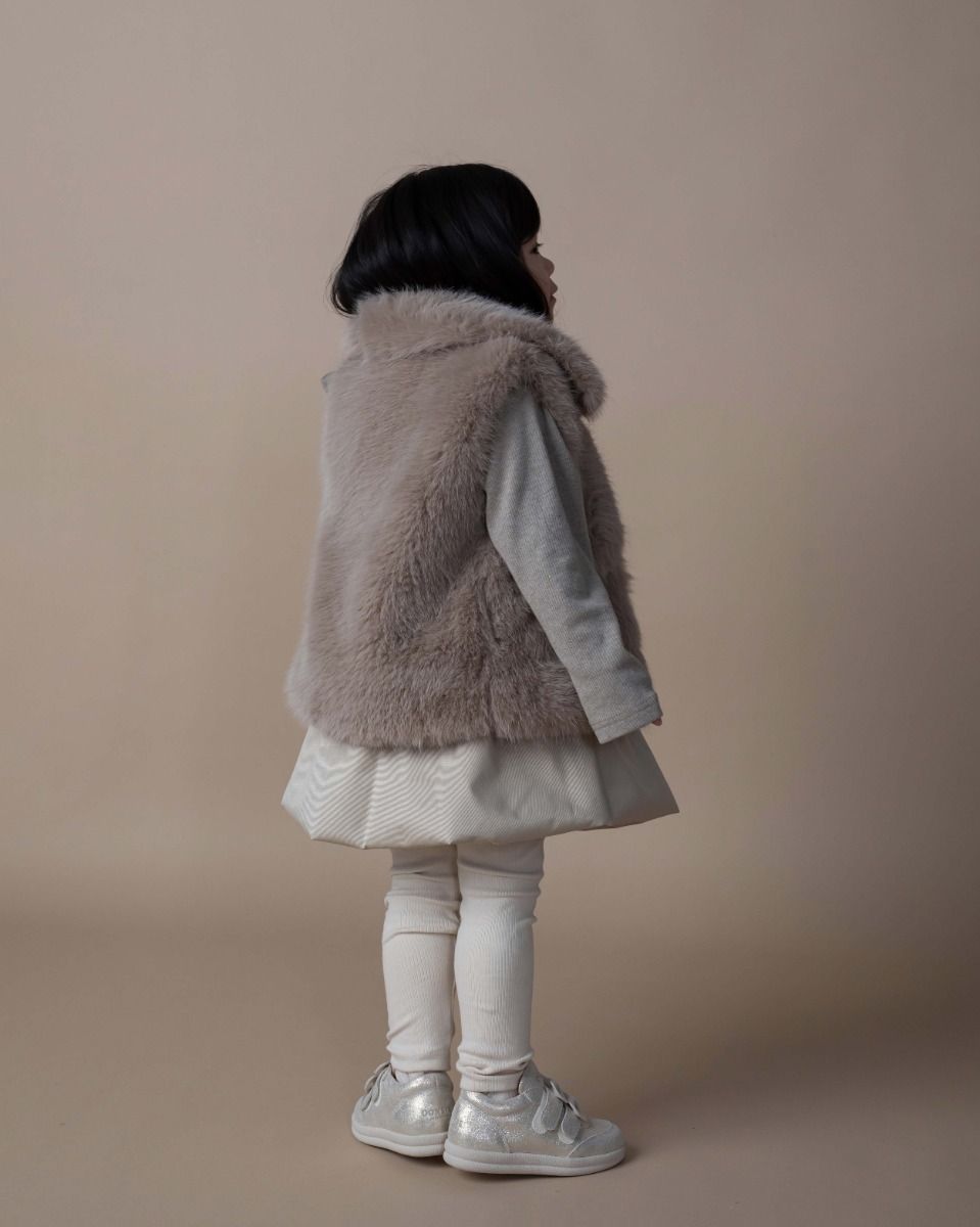 Donsje Roswita Gilet