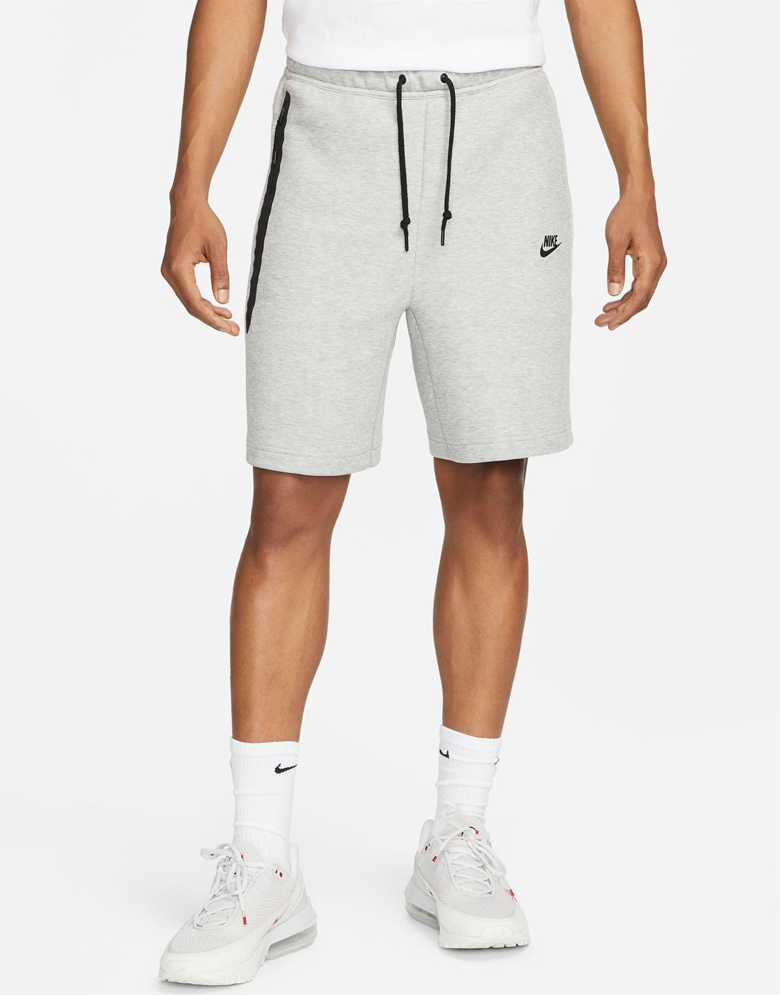 Nike TECH SHORT