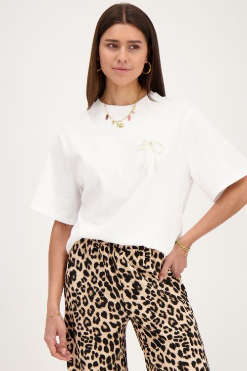 Wit T-shirt met parel strik
