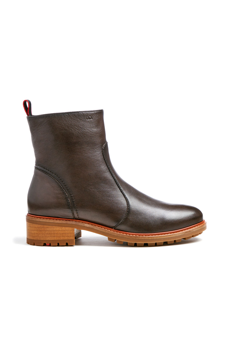 STIEFELETTE Braun