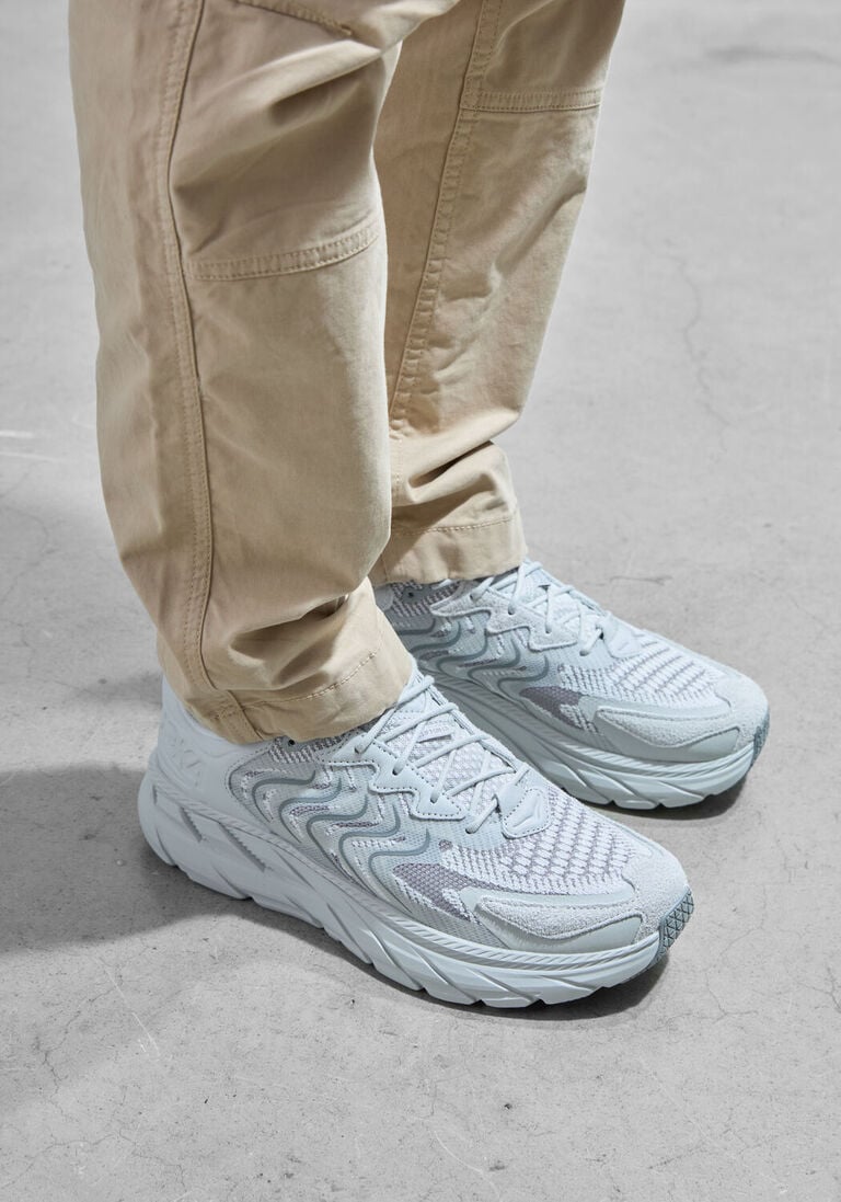 grijze hoka sneakers clifton ls