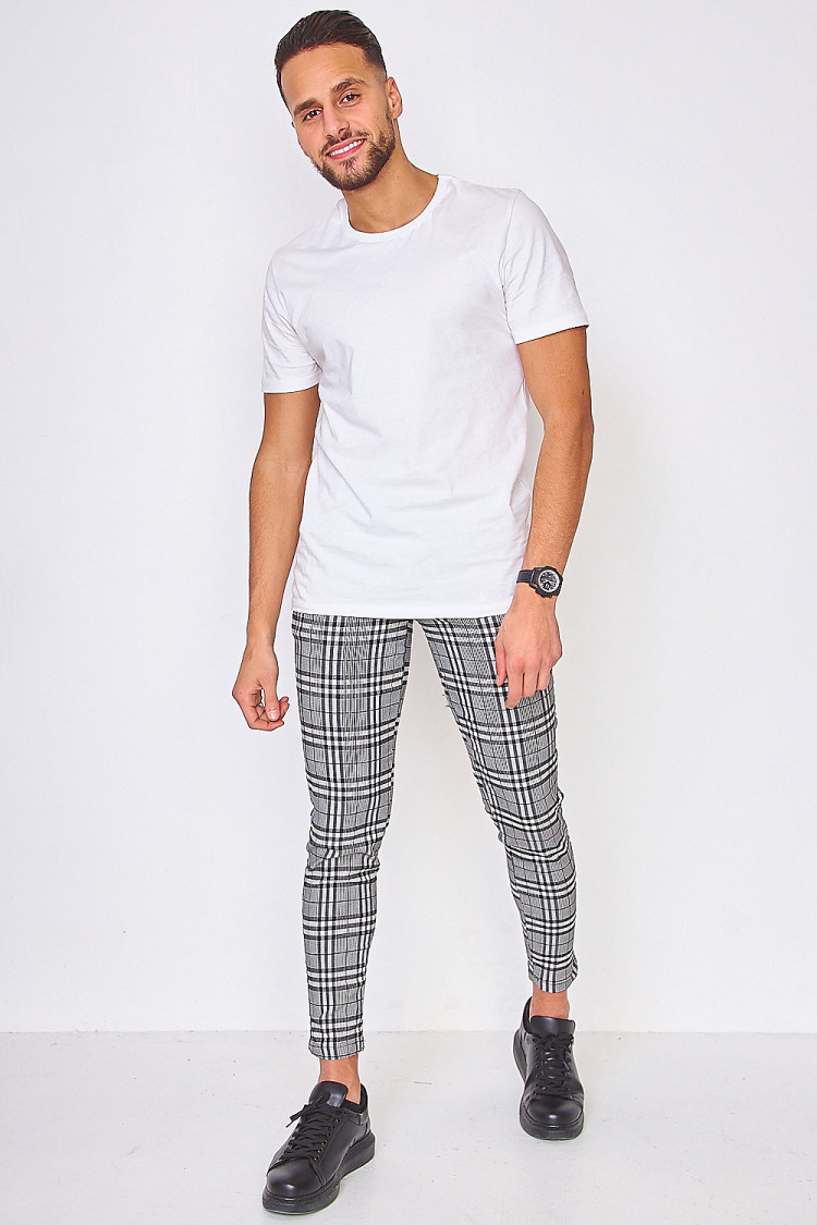 Pantalon chino noir à carreaux