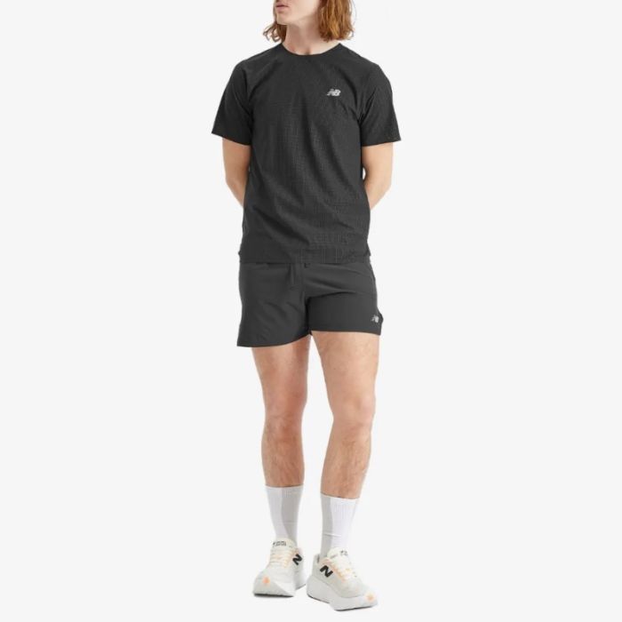 New Balance Herre T-shirts Race Day Ultra Light SS Tee Sort