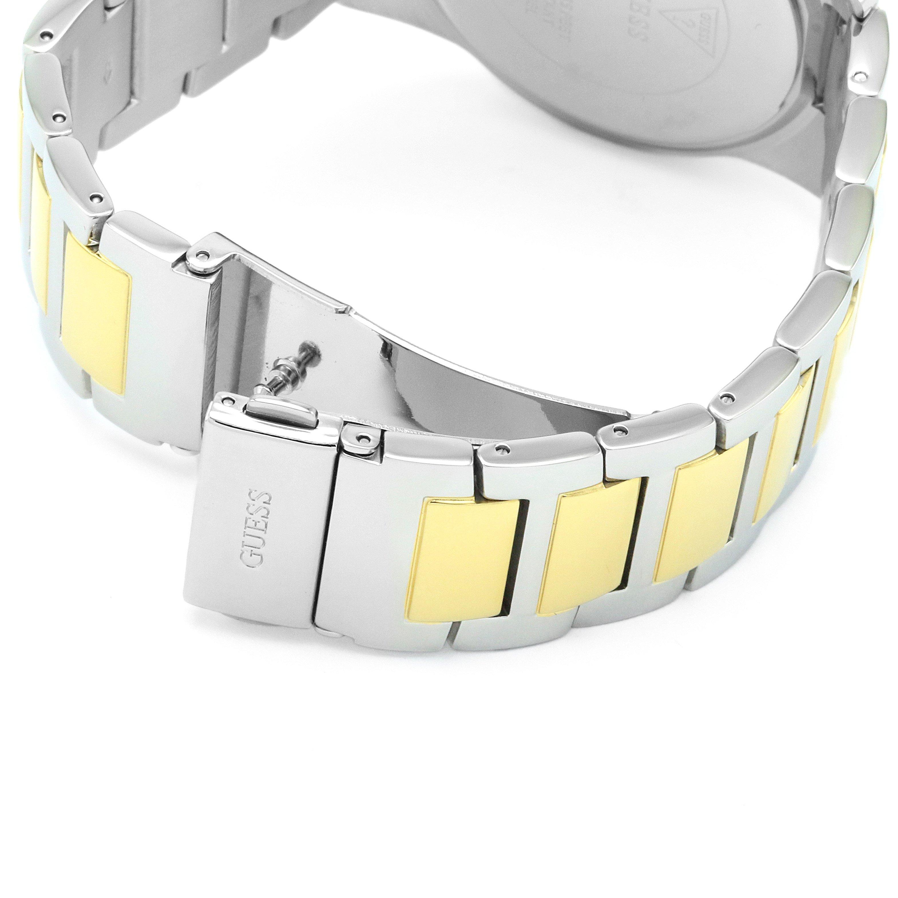 Guess Stainless Steel Fashion Analogue Quartz Watch