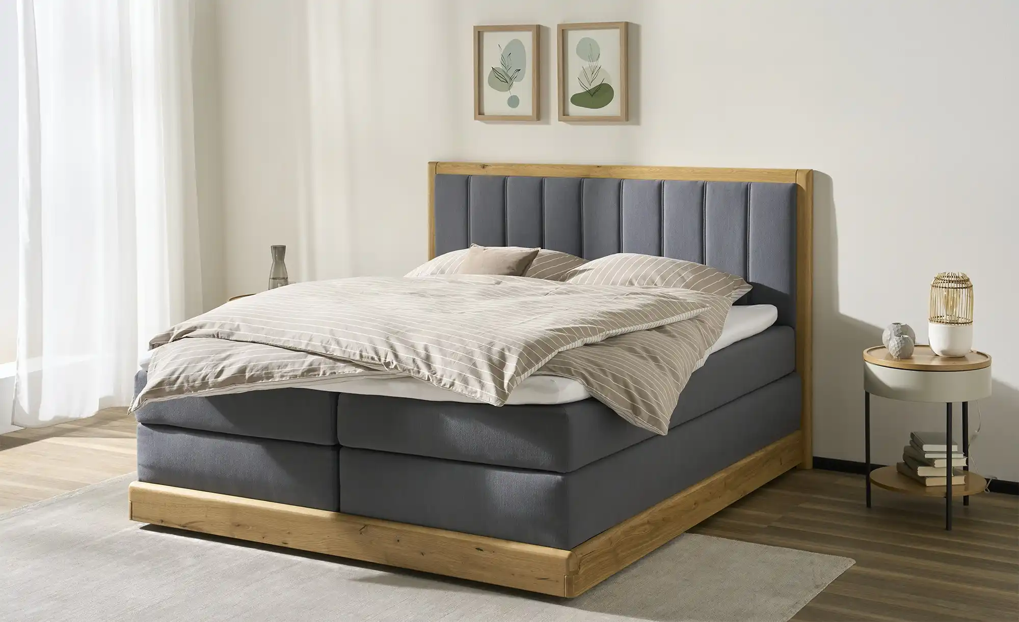 Switch Refresh Massivholz-Boxspringbett Alma