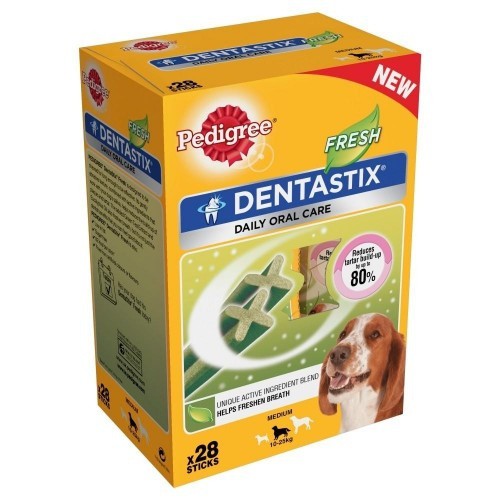 Pacote com 112 barras de ração Pedigree Dentastix Fresh para cães.