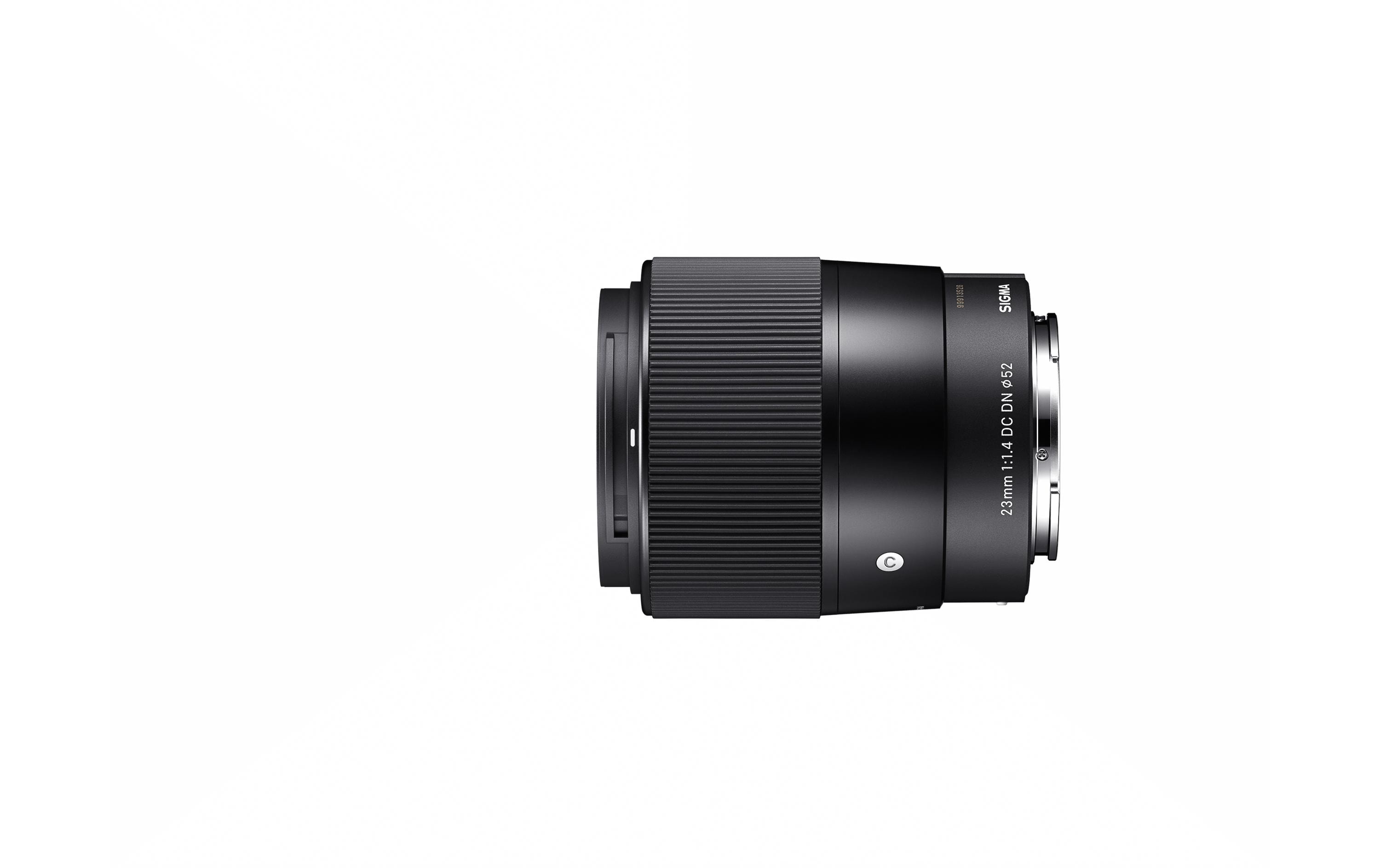 Festbrennweite 23mm F/1.4 DC DN C – L-Mount<br>Kleine, kompakte und lichtstarke Festbrennweite für APS-C Kameras
