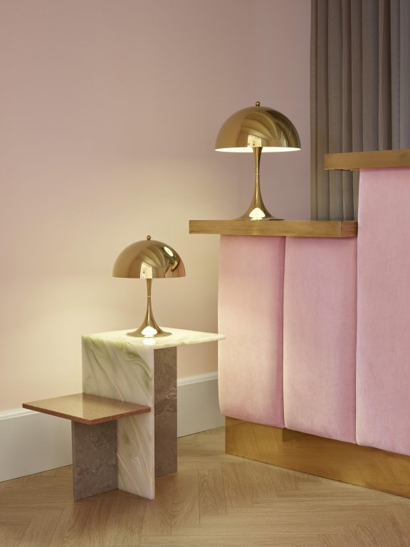 Louis Poulsen Panthella tafellamp Ø25 LED koraal