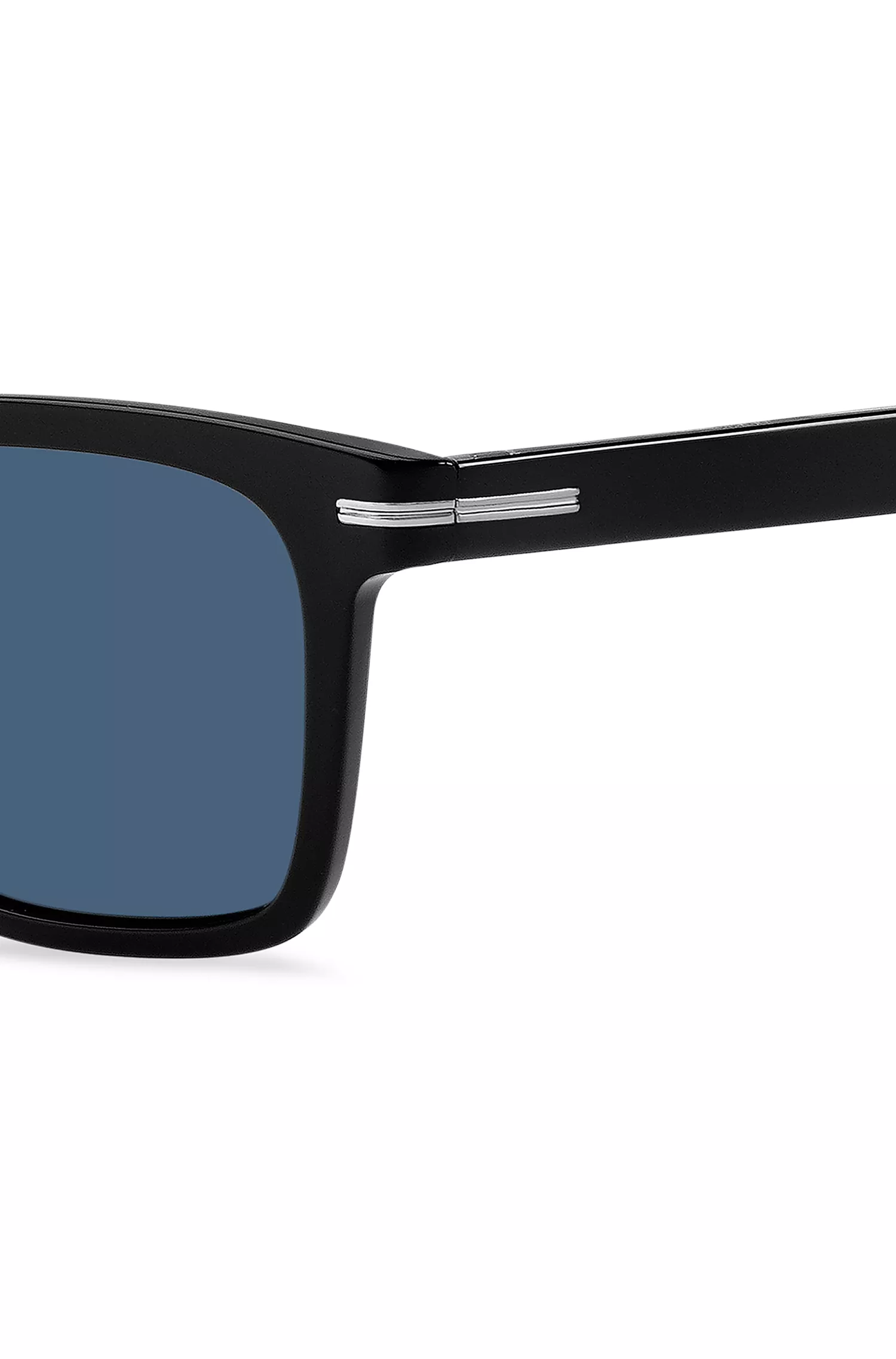 Óculos de sol BOSS em acetato preto com detalhes prateados exclusivos.