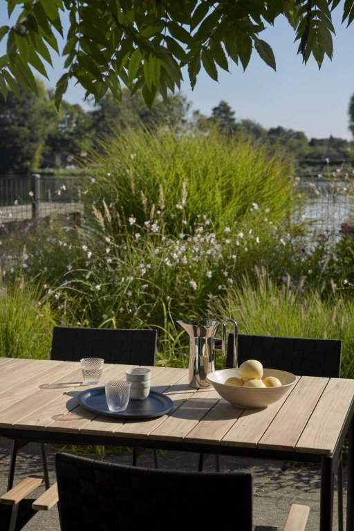 &tradition Ville tuinstoel met armleuningen Warm Black