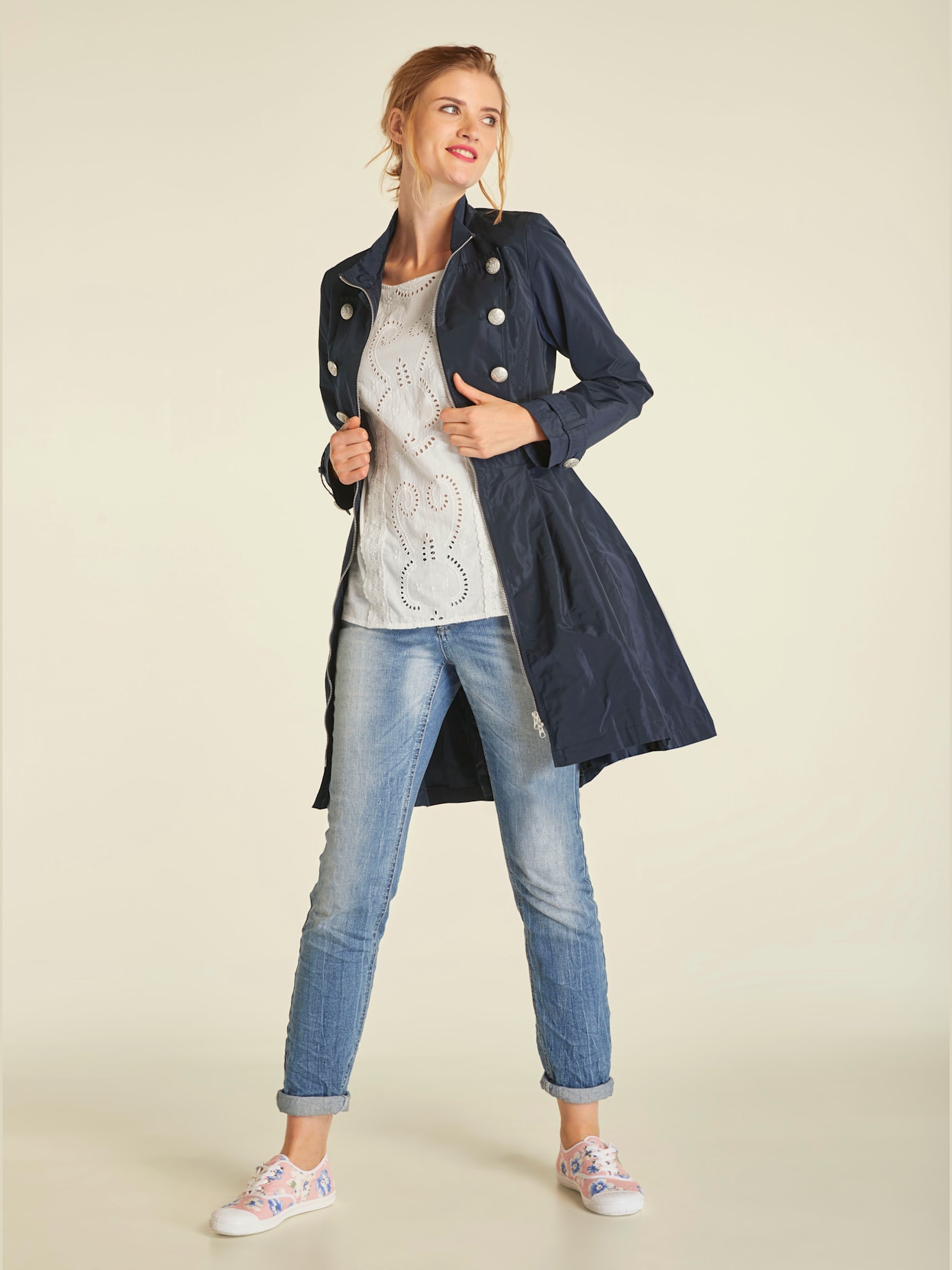 Veste d'extérieur aspect revers avec boutons fantaisie