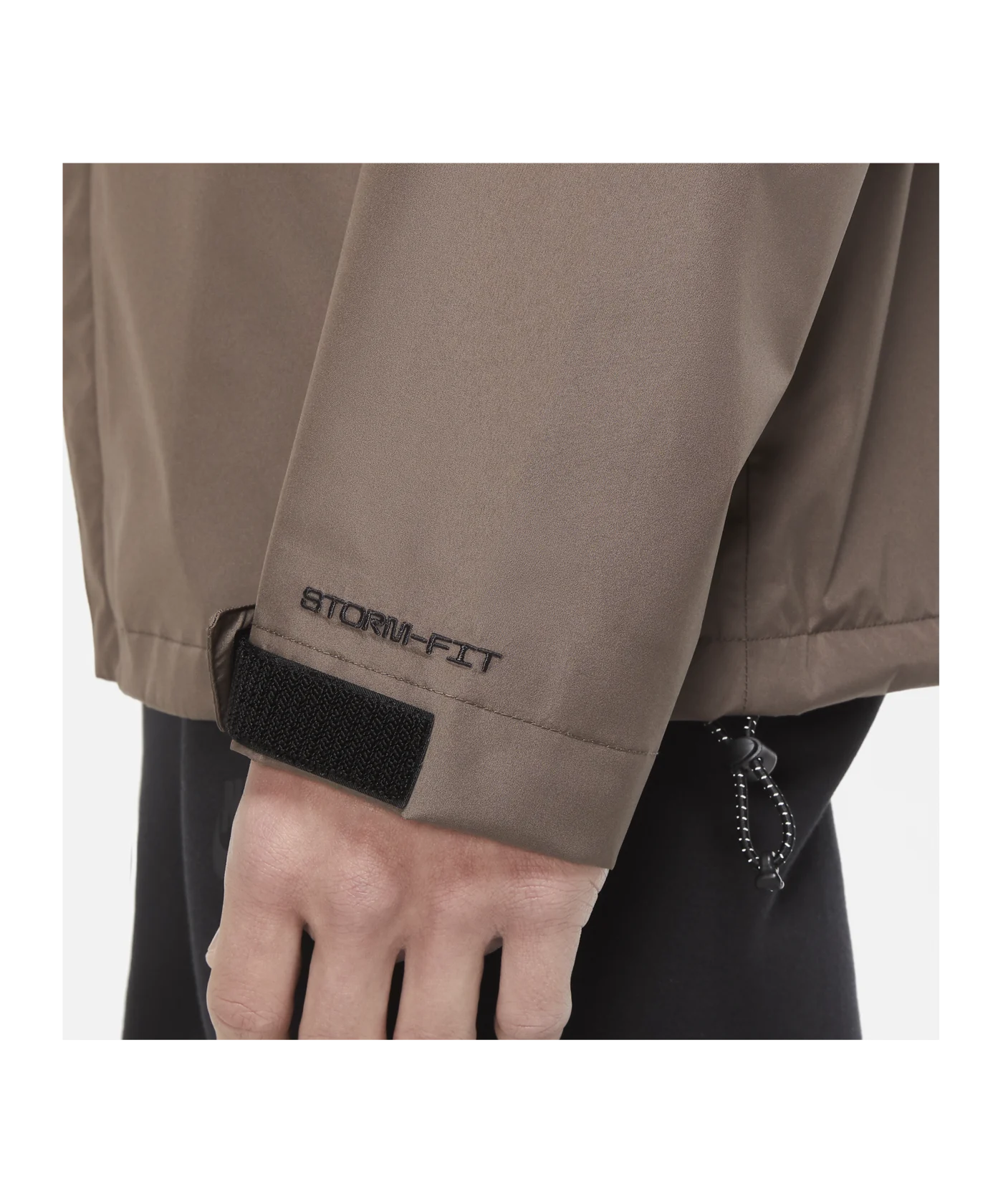 Nike Storm-FIT Legacy Jacke Braun F004