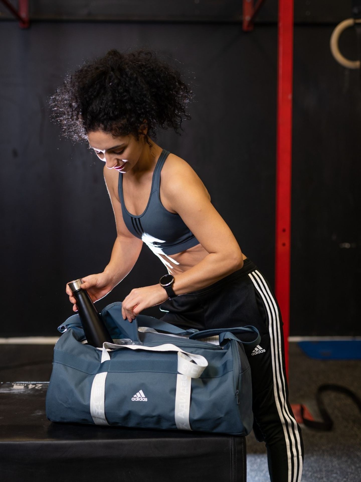 Don't Rest Alphaskin 3 stripes Bra