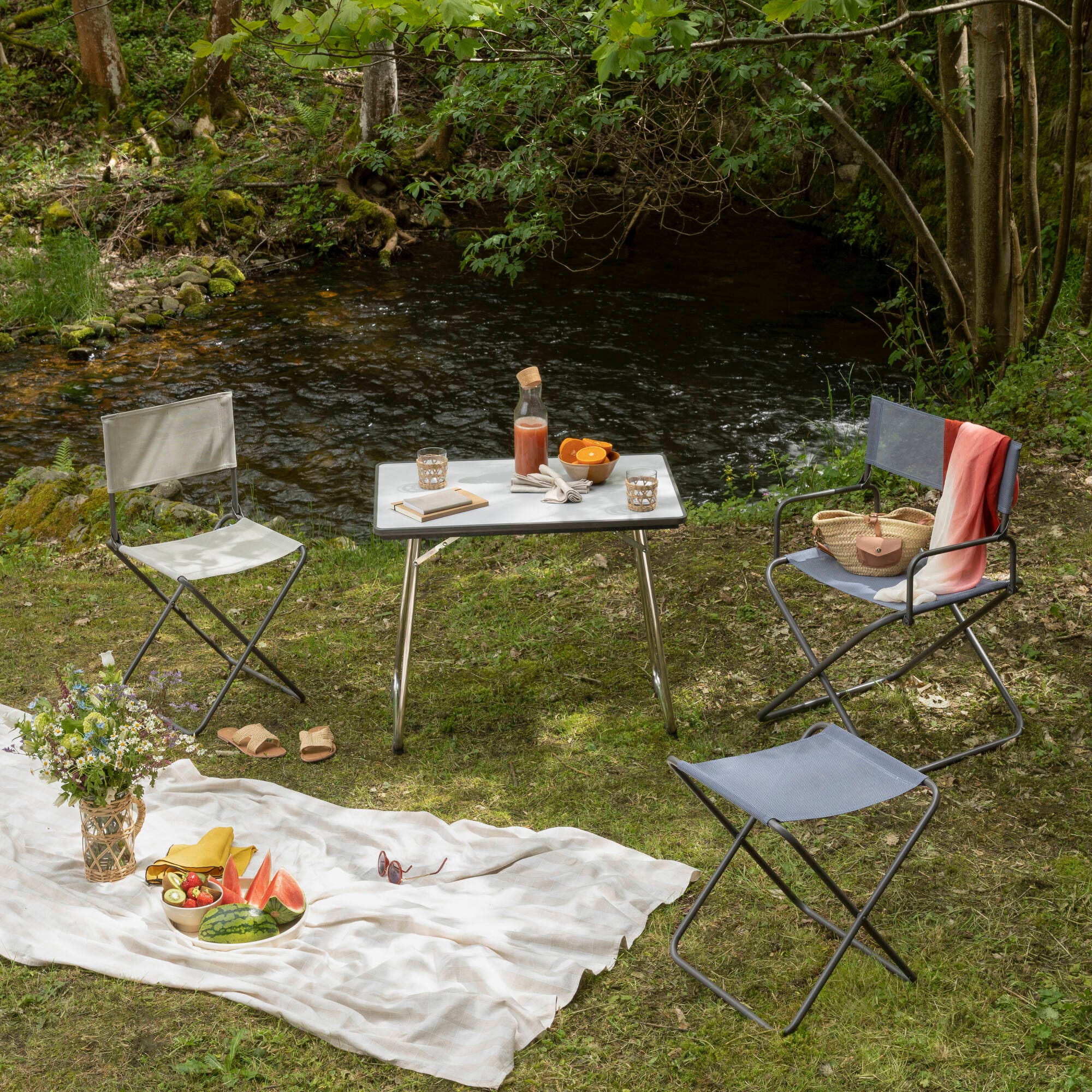 Klappbarer Campingtisch Fidji MDF Grau Carbon-Alu Brut