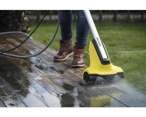 Kärcher PCL 4 terrasreiniger met 2 borstelrollen en 2 watersproeiers