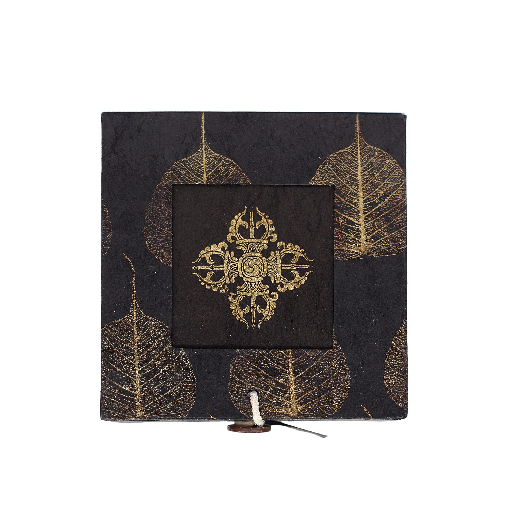 Lokta Box Peepal Vajra, schwarz, T 11 cm, B 11 cm, H 5,5 cm von fischer's lagerhaus