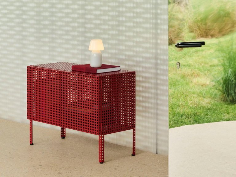 Hay Perforated dressoir kast Small Eggshell
