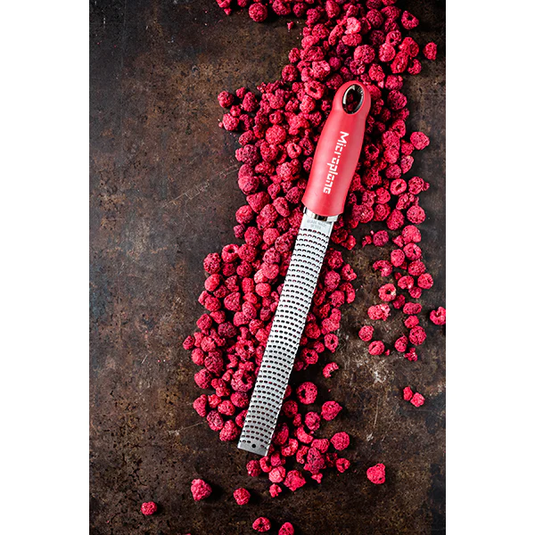 Zesteur Premium Classic râpe rouge grenade Microplane