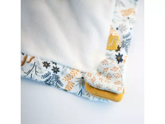 Doudou mouchoir en velours blanc