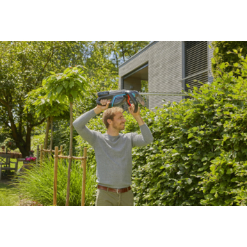 Gardena 18V heggenschaar ComfortCut 60 cm incl. accu   lader