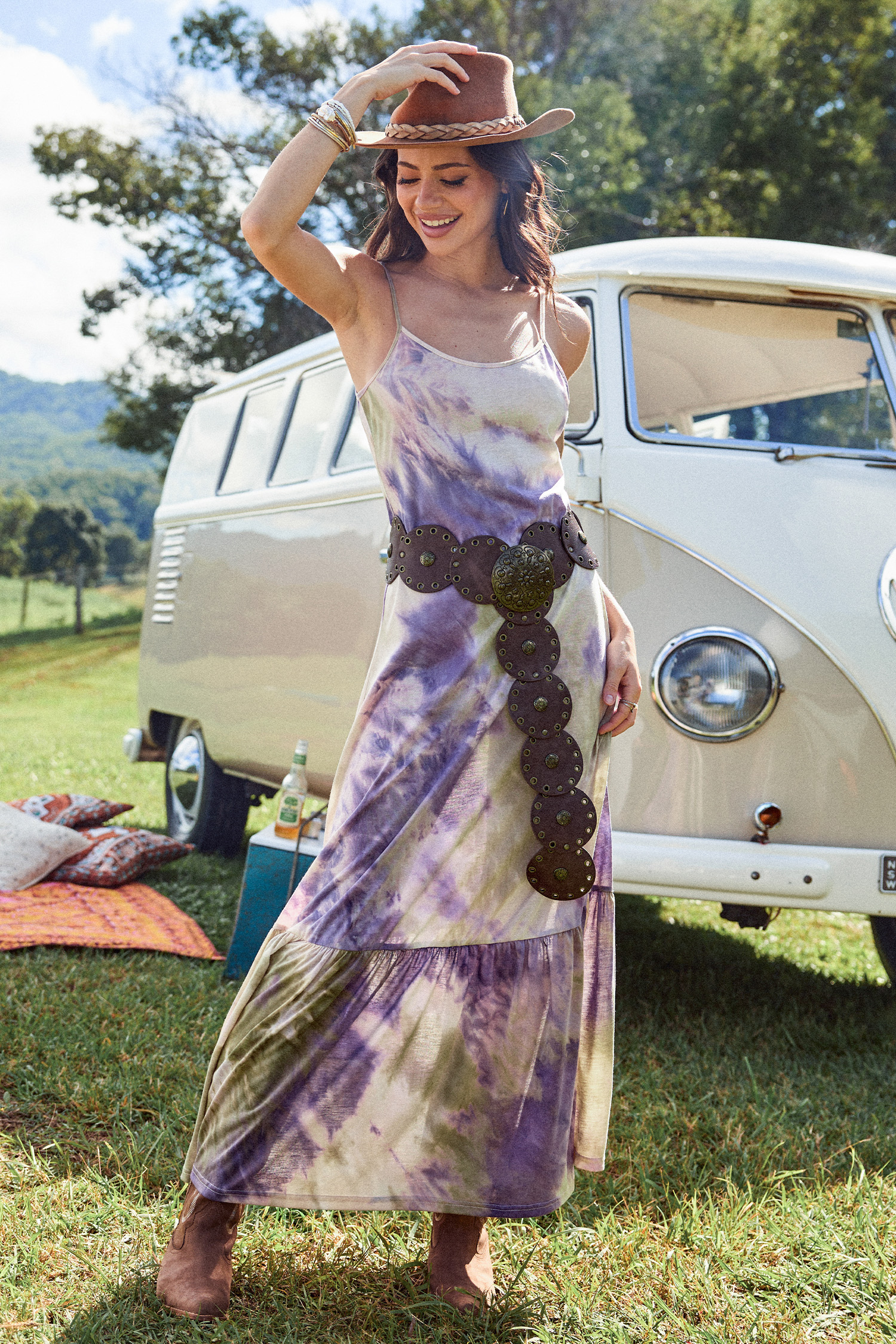 Robe maxi sans manches à col scoop tie dye