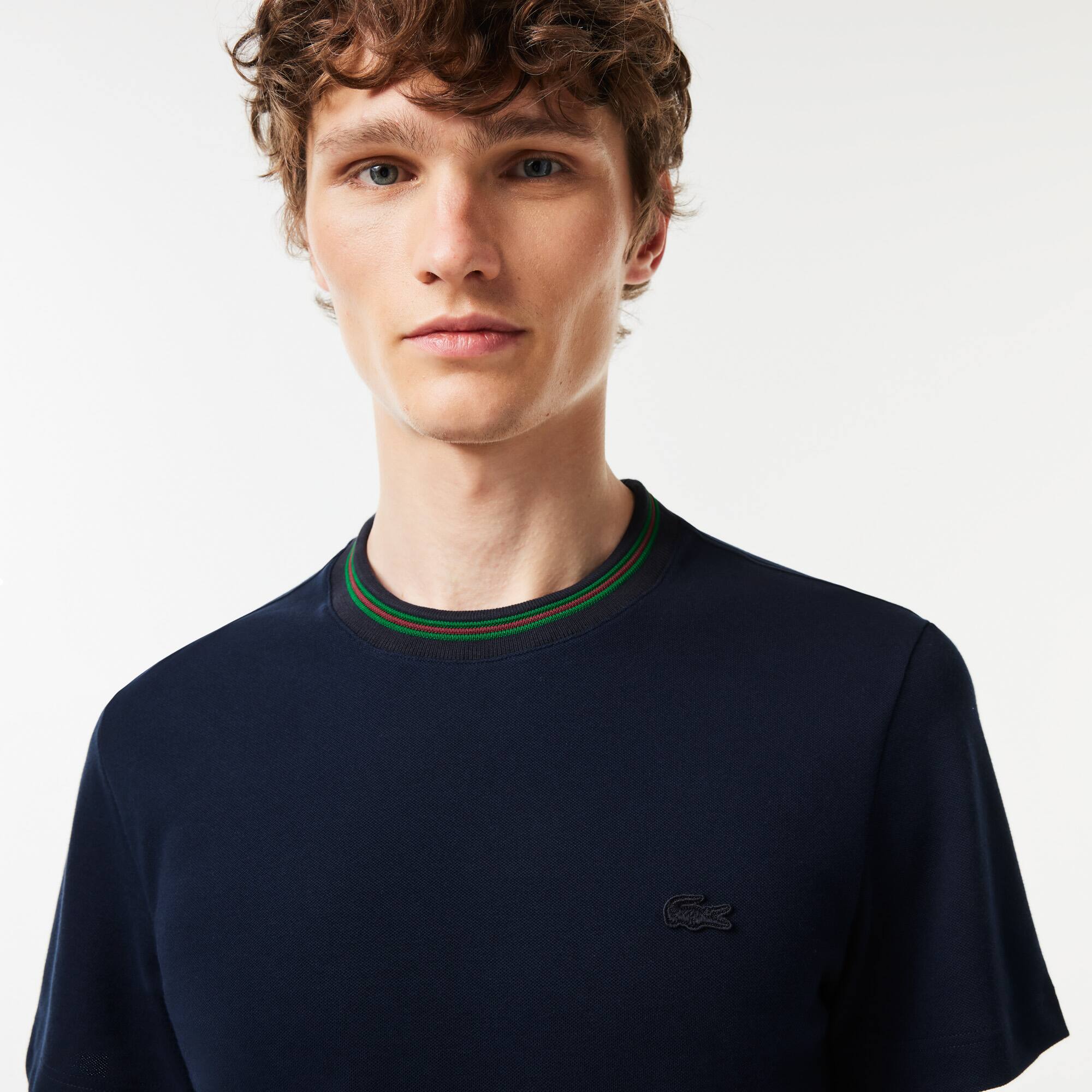 T-Shirt aus Stretch-Piqué mit gestreiftem Kragen T-Shirts - Blau - Lacoste - Herren