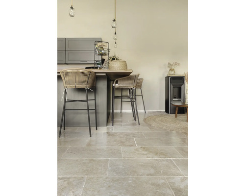 Travertin vloertegel Bari 61,0 x 40,6 x 1,2 cm, oppervlak en randen getrommeld