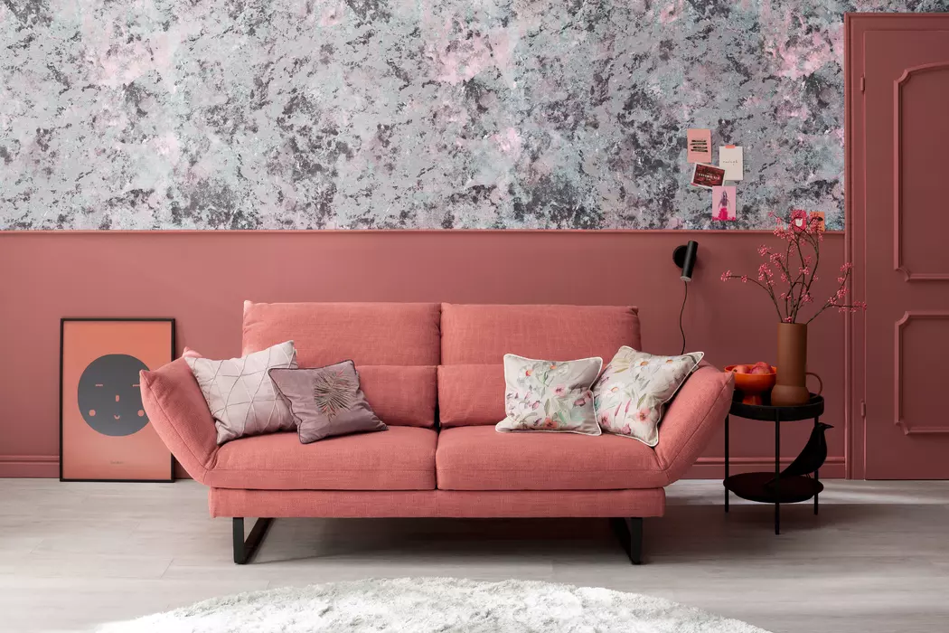 Sofa Spin