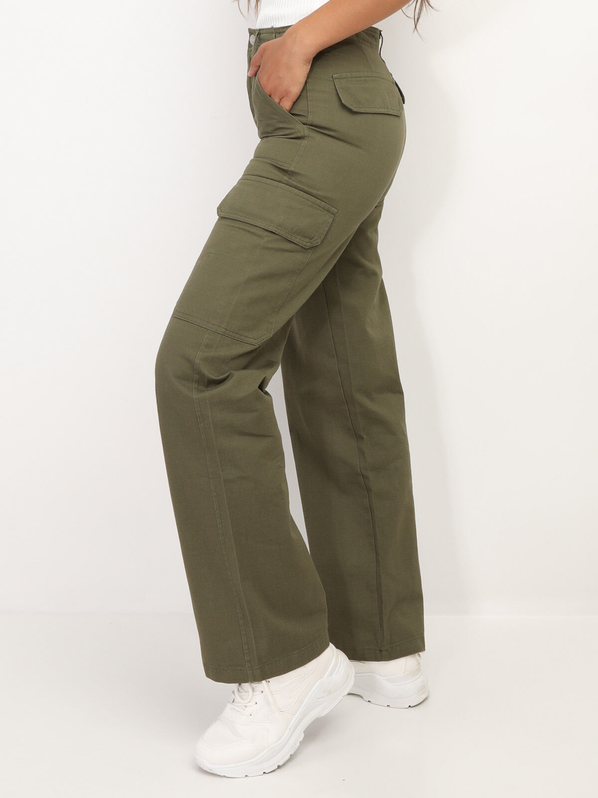 Pantalon cargo style utilitaire- Kaki