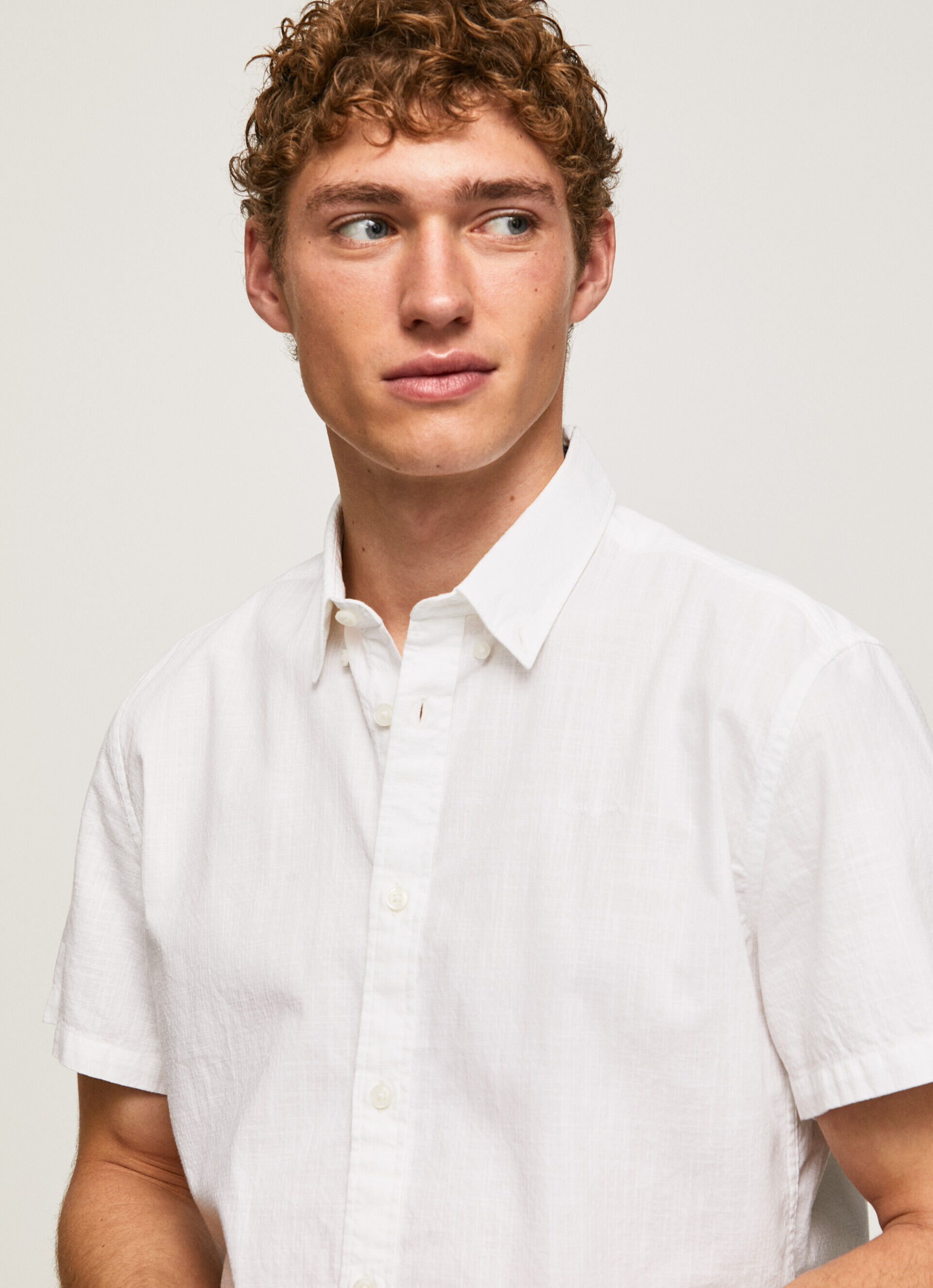Camisa de manga curta LOTHERSDALE - branca