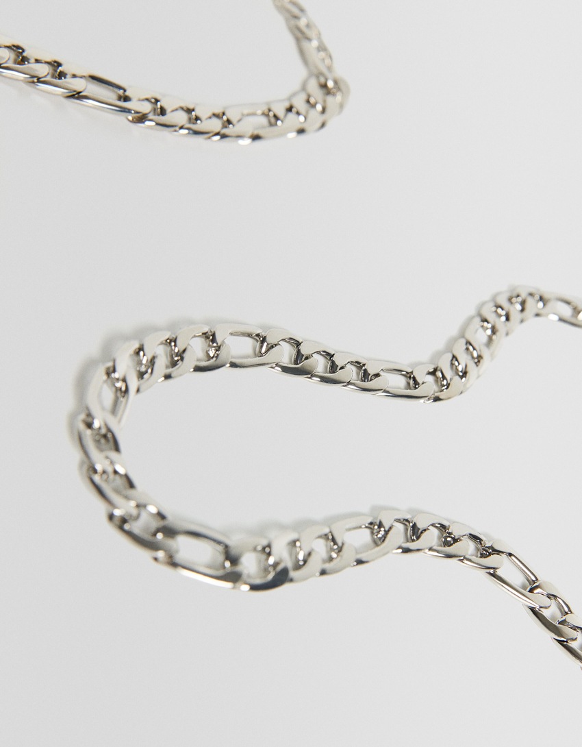 Colar e pulseira de corrente