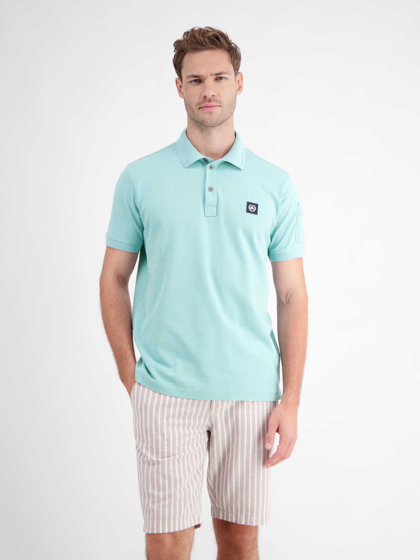 Unifarbenes gewaschenes Poloshirt mit Stretcheffekt