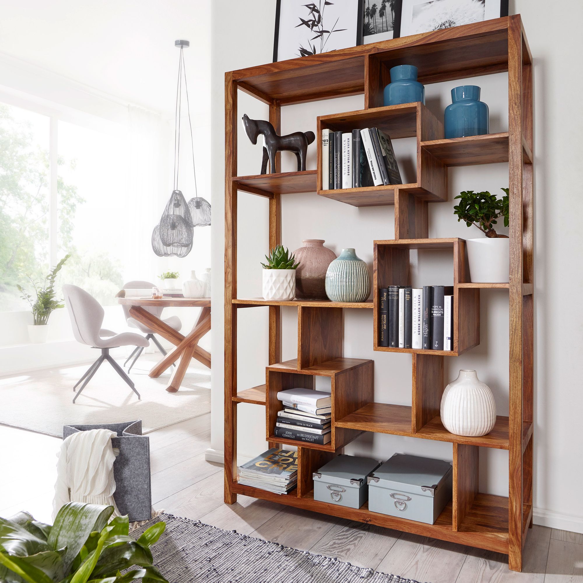KADIMA DESIGN Bücherregal aus Sheesham-Holz, 115x180 cm, Landhaus-Stil, Ablagefächer