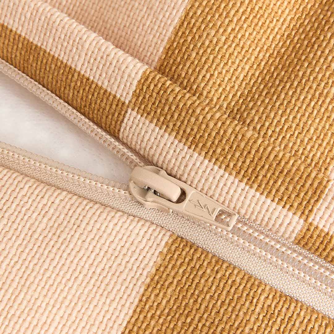 Nobodinoz zitzak vibes - mustard and sand tiles