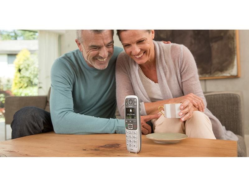 Gigaset Schnurlostelefon E560 Schwarz/Silber Das Grosstastentelefon Gigaset E560 - Grosser Anspruch, einfache Bedienung