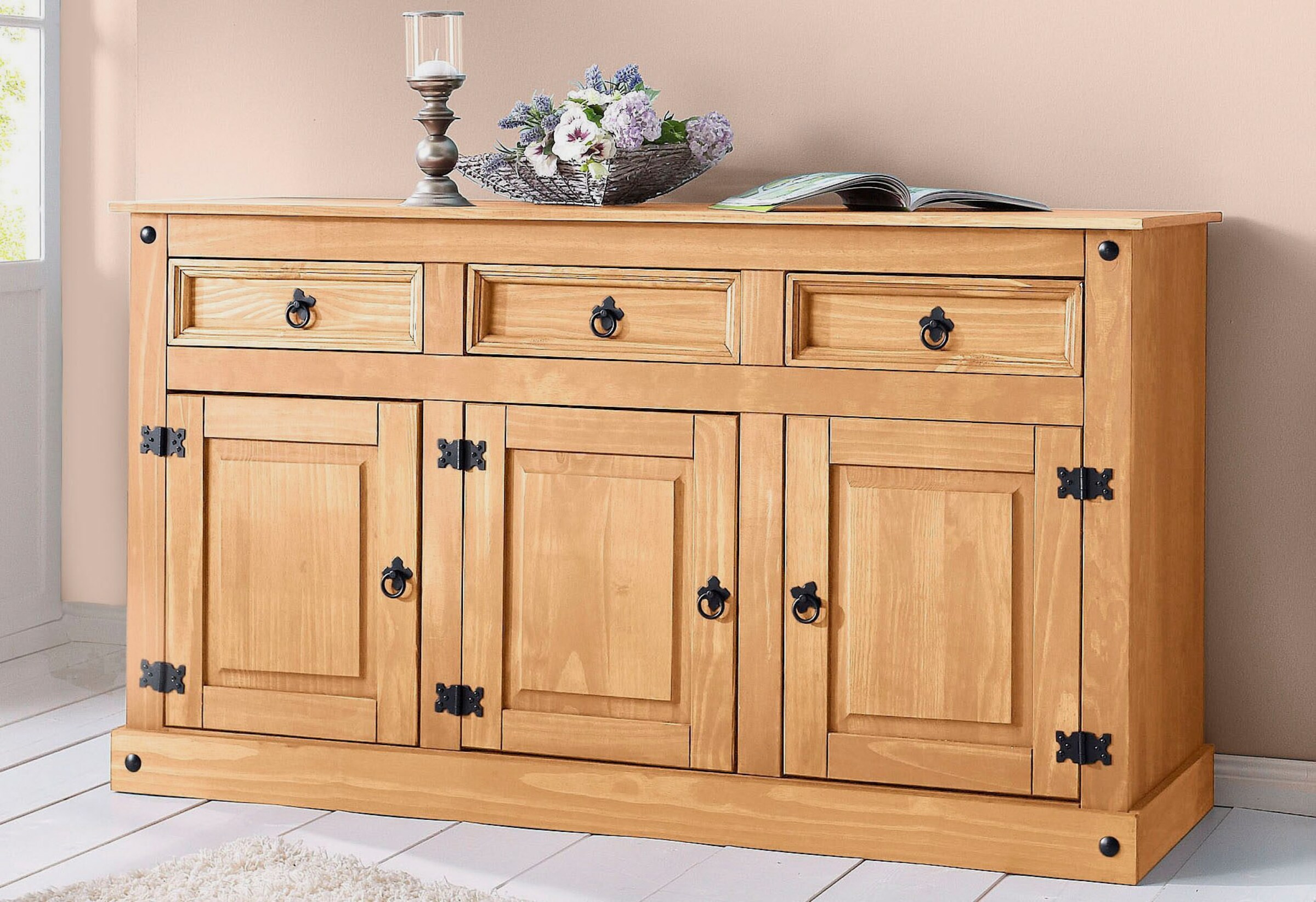 Sideboard