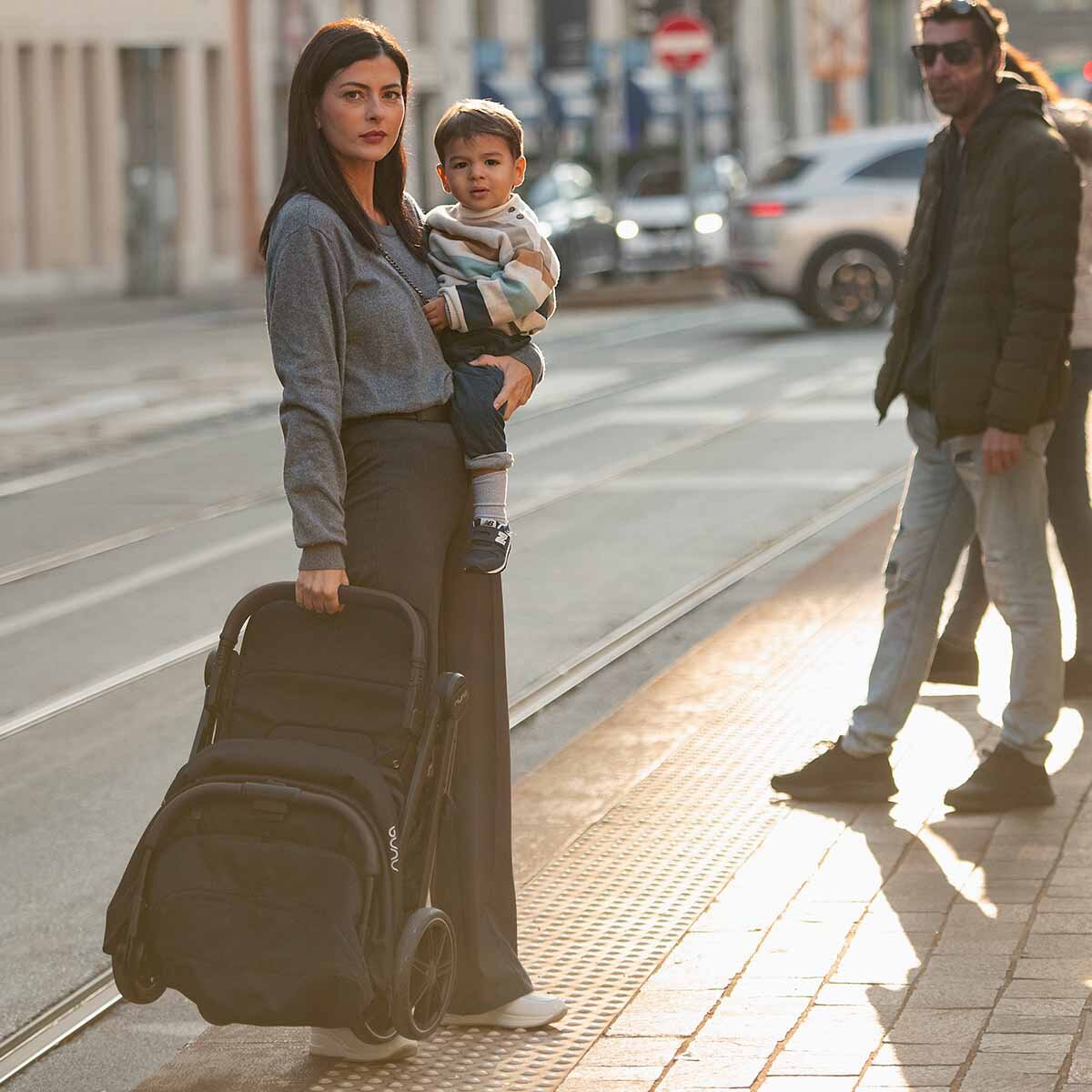 Nuna Nuna Kompakt Buggy TRVL™ lx Kollektion 2024
