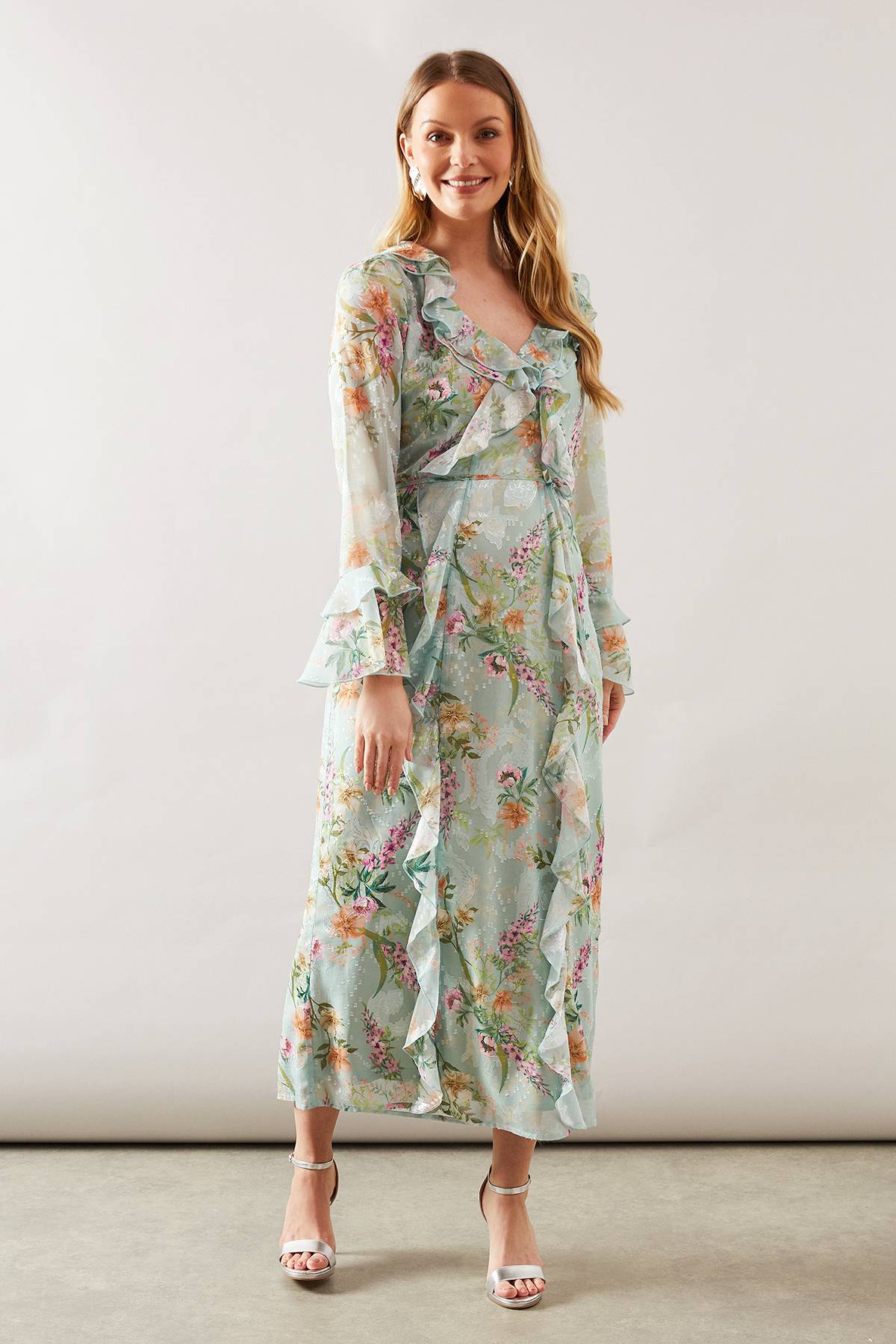 Wallis Robe Midaxi Fleurie à Volants avec Ceinture