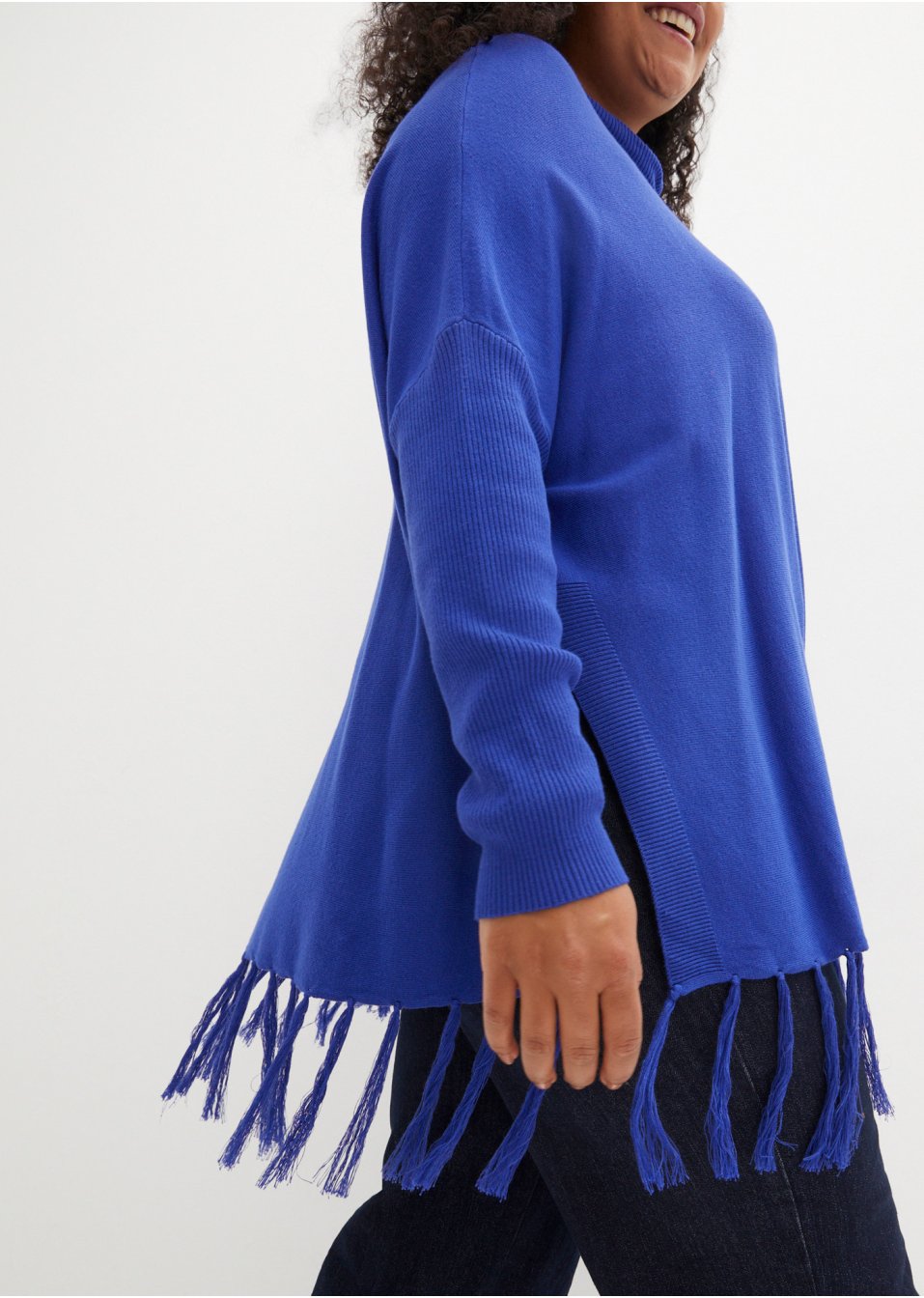 Pull avec franges à la base