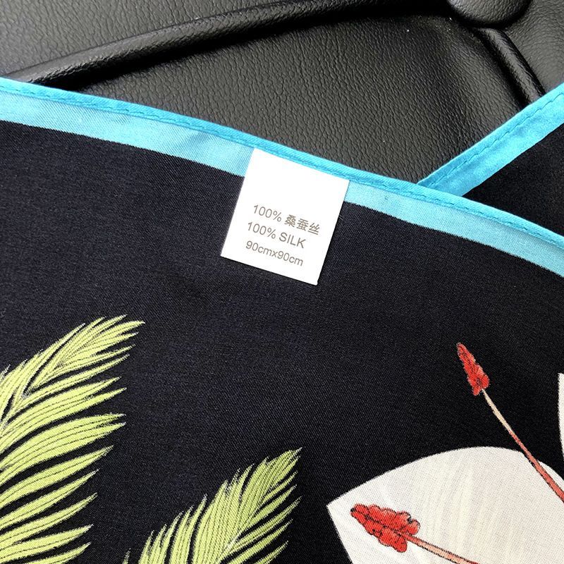 Frior - Palmboomprint zijden sjaal