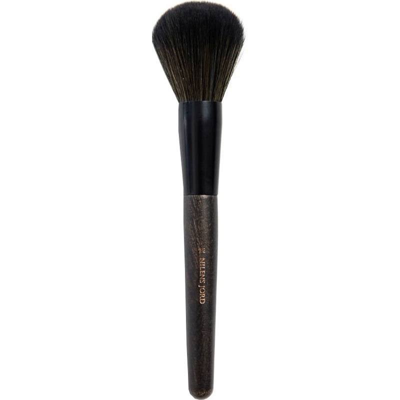 Nilens Jord Pure Collection Powder Brush No. 182